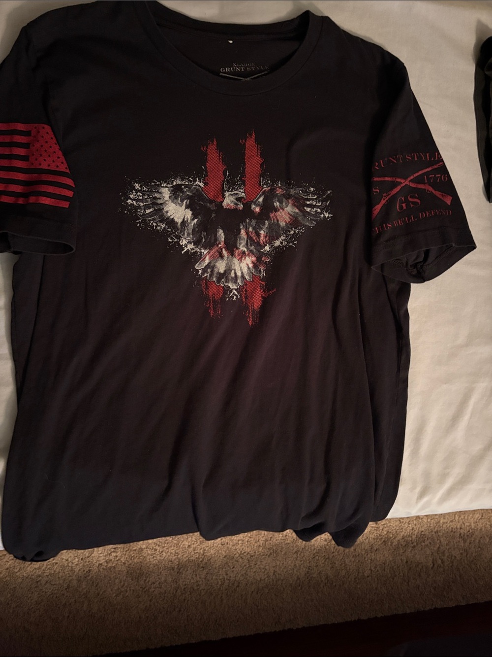 Grunt Style Black Short-Sleeve Eagle Graphic Tee with Red Accents